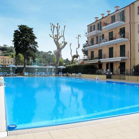 Locazione Turistica Cala Azzurra - Imp310 Imperia